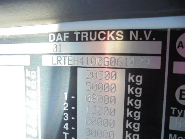 Влекач DAF XF 440 125XDAF 106 TRACTOR HEAD IN STOCK: снимка 18 Влекач DAF XF 440 125XDAF 106 TRACTOR HEAD IN STOCK: снимка 18