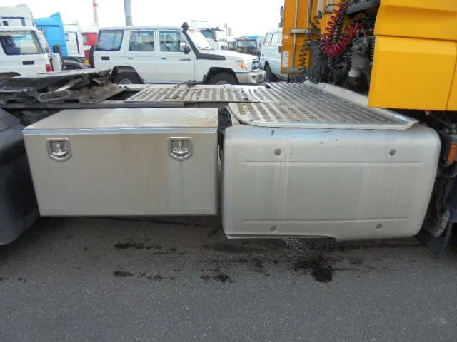 DAF XF 440 - Влекач: снимка 4 DAF XF 440 - Влекач: снимка 4