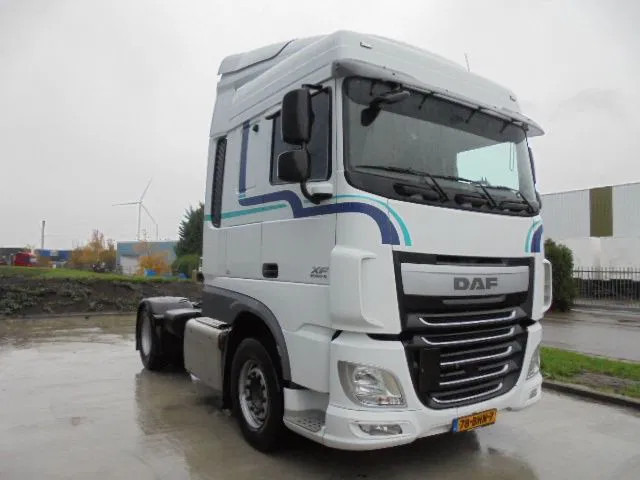 DAF XF 440 - Влекач: снимка 3 DAF XF 440 - Влекач: снимка 3