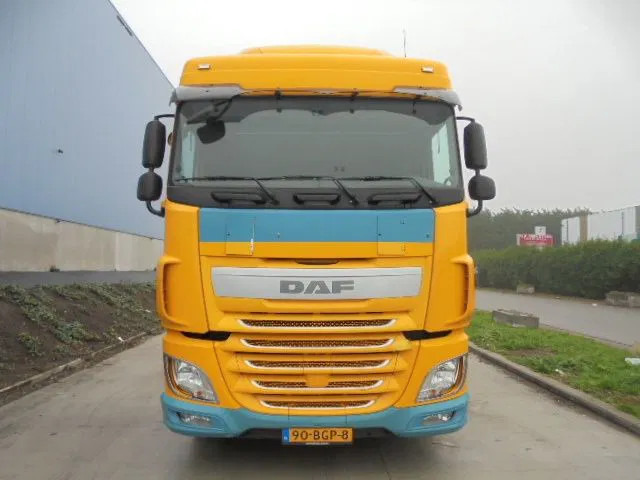 DAF XF 440 - Влекач: снимка 2 DAF XF 440 - Влекач: снимка 2