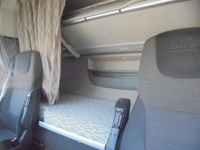 Влекач DAF XF 440: снимка 15
