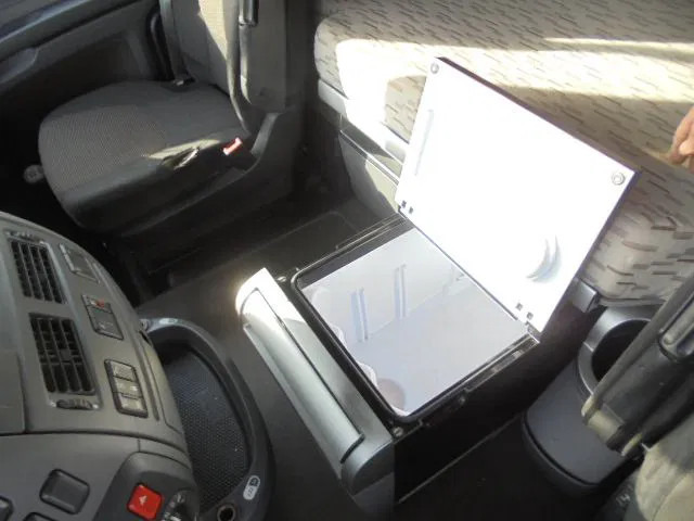 Влекач DAF XF 440: снимка 12