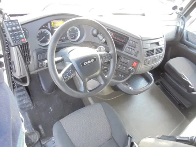 Влекач DAF XF 440: снимка 9