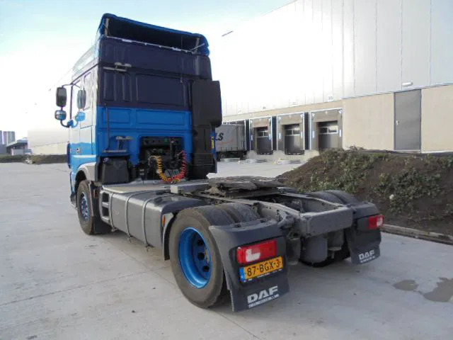 DAF XF 440 - Влекач: снимка 5 DAF XF 440 - Влекач: снимка 5
