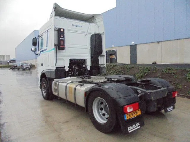 DAF XF 440 - Влекач: снимка 5 DAF XF 440 - Влекач: снимка 5