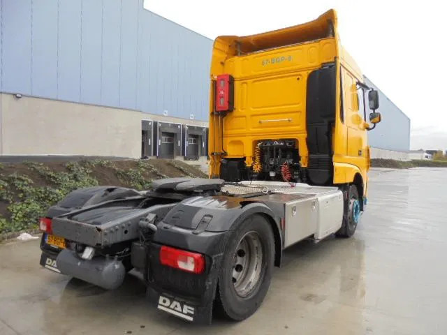 DAF XF 440 - Влекач: снимка 5 DAF XF 440 - Влекач: снимка 5