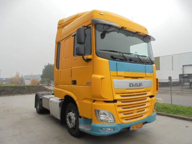 DAF XF 440 - Влекач: снимка 3 DAF XF 440 - Влекач: снимка 3