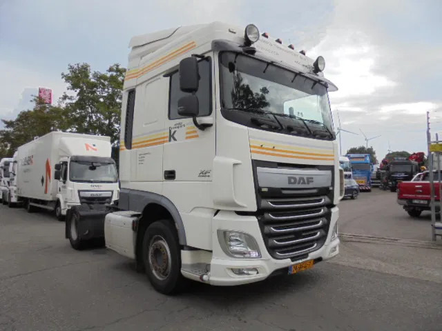 DAF XF 440 EUR6 - Влекач: снимка 3 DAF XF 440 EUR6 - Влекач: снимка 3