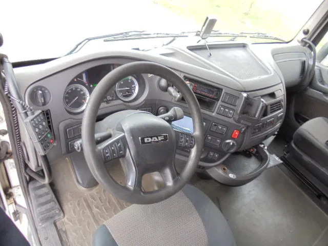 Влекач DAF XF 440 EUR6: снимка 10