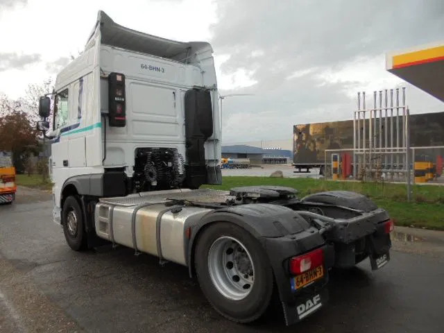 DAF XF 440 SPACE CAB - Влекач: снимка 5 DAF XF 440 SPACE CAB - Влекач: снимка 5