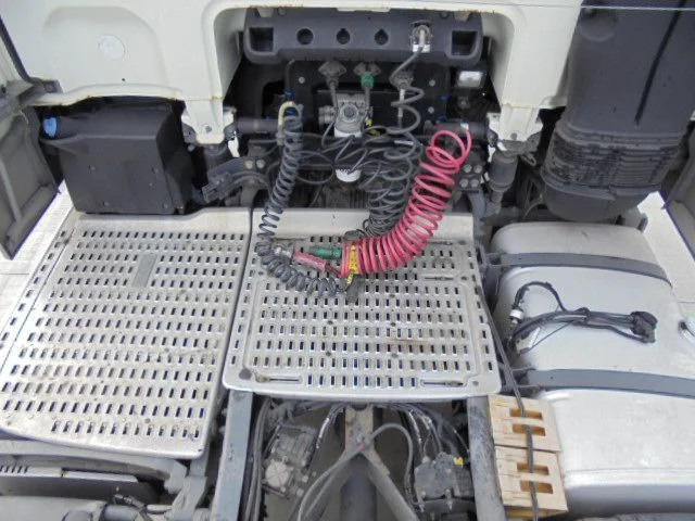 DAF XF 460 - Влекач: снимка 4 DAF XF 460 - Влекач: снимка 4