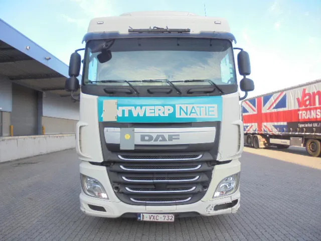 DAF XF 460 - Влекач: снимка 2 DAF XF 460 - Влекач: снимка 2
