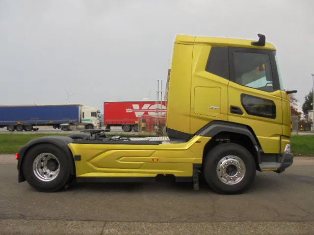 DAF XF 480 FT + HYDRAULICS MET FABRIEKS GARANTIE - Влекач: снимка 2 DAF XF 480 FT + HYDRAULICS MET FABRIEKS GARANTIE - Влекач: снимка 2