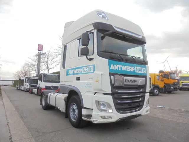 DAF XF 480 SUPERSPACECAB - Влекач: снимка 3 DAF XF 480 SUPERSPACECAB - Влекач: снимка 3