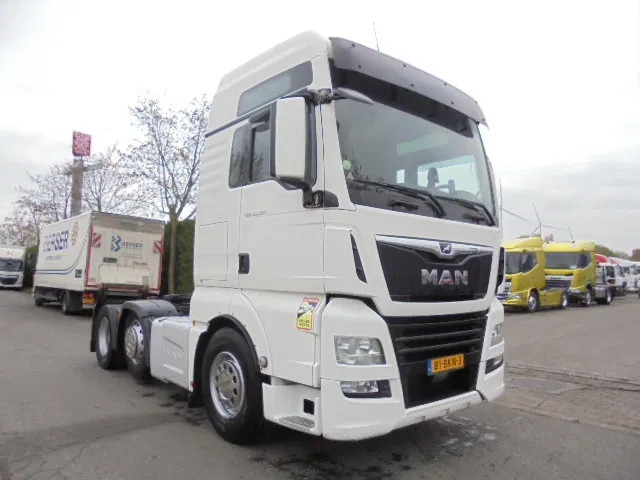 MAN TGX 26.500 6X2 EUR6 SMART TACHO 20X IN STOCK - Влекач: снимка 3 MAN TGX 26.500 6X2 EUR6 SMART TACHO 20X IN STOCK - Влекач: снимка 3
