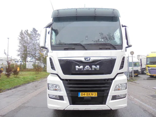 MAN TGX 26.500 XXL 6X2 NEW TYPE TACHO -SMART TACHO - Влекач: снимка 2 MAN TGX 26.500 XXL 6X2 NEW TYPE TACHO -SMART TACHO - Влекач: снимка 2