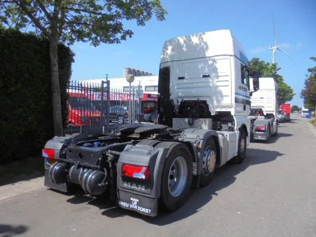 MAN TGX 26.500 XXL NL TRUCK SMART TACHO 16X IN STOCK - Влекач: снимка 5 MAN TGX 26.500 XXL NL TRUCK SMART TACHO 16X IN STOCK - Влекач: снимка 5
