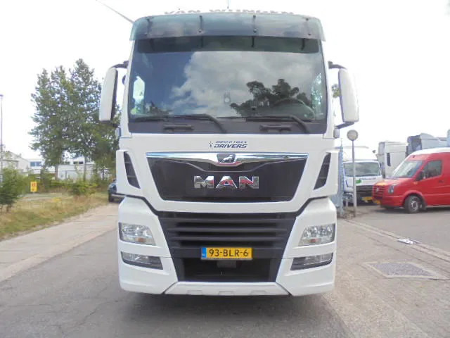 MAN TGX 26.500 XXL TUV APK 03-26 NL TRUCK 16X IN STOCK - Влекач: снимка 4 MAN TGX 26.500 XXL TUV APK 03-26 NL TRUCK 16X IN STOCK - Влекач: снимка 4