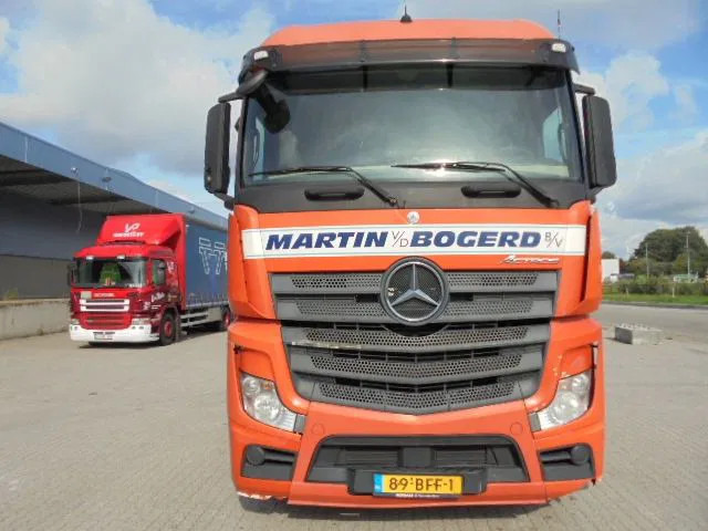 Mercedes-Benz Actros 1840 - Влекач: снимка 4 Mercedes-Benz Actros 1840 - Влекач: снимка 4