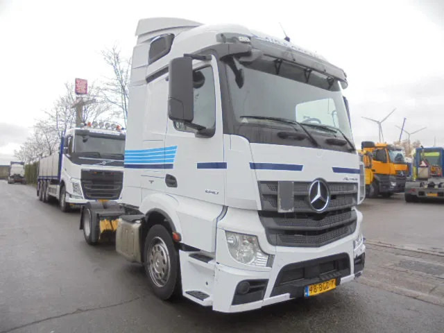Mercedes-Benz Actros 1840 LS NL TRUCK - Влекач: снимка 3 Mercedes-Benz Actros 1840 LS NL TRUCK - Влекач: снимка 3