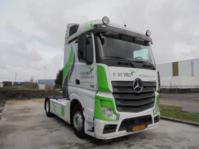 Mercedes-Benz Actros 1842 LS EUR6 - Влекач: снимка 3 Mercedes-Benz Actros 1842 LS EUR6 - Влекач: снимка 3