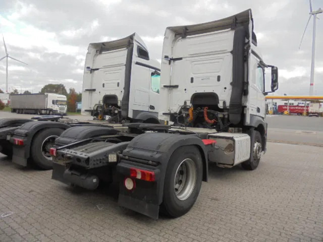 Mercedes-Benz Actros 1943 BELGIUM REGISTRATION TUV 06-2026 - Влекач: снимка 4 Mercedes-Benz Actros 1943 BELGIUM REGISTRATION TUV 06-2026 - Влекач: снимка 4