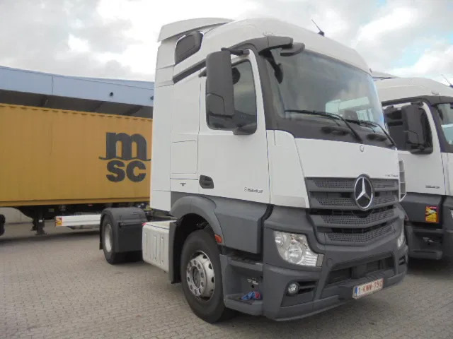 Mercedes-Benz Actros 1943 BELGIUM REGISTRATION TUV 06-2026 - Влекач: снимка 3 Mercedes-Benz Actros 1943 BELGIUM REGISTRATION TUV 06-2026 - Влекач: снимка 3