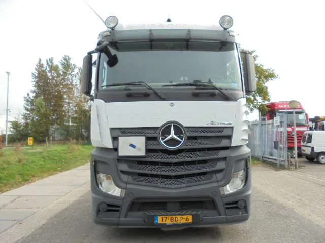 Mercedes-Benz Actros - Влекач: снимка 2 Mercedes-Benz Actros - Влекач: снимка 2