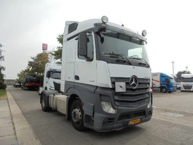 Mercedes-Benz Actros - Влекач: снимка 3 Mercedes-Benz Actros - Влекач: снимка 3