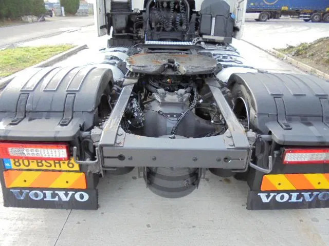 Влекач Volvo FH 420 MEGA: снимка 6
