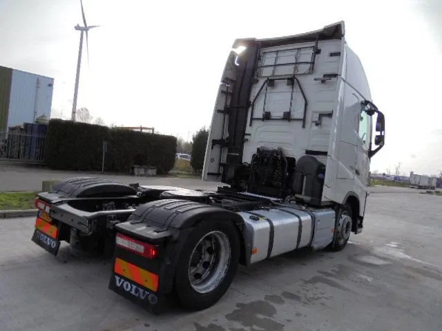 Volvo FH 420 MEGA NL TRUCK APK /TUV 01-05-2026 - Влекач: снимка 5 Volvo FH 420 MEGA NL TRUCK APK /TUV 01-05-2026 - Влекач: снимка 5