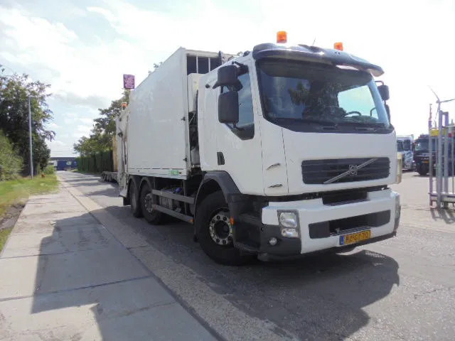 Volvo FE 240 - Боклукчийска кола: снимка 2 Volvo FE 240 - Боклукчийска кола: снимка 2