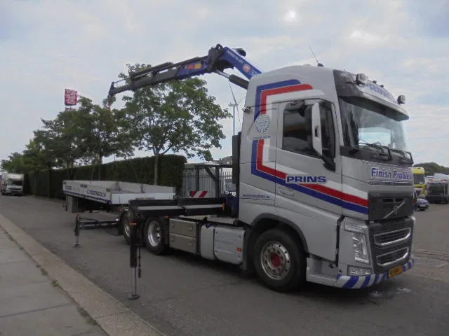 Volvo FH 420 6X2 NL TRUCK - Камион с кран: снимка 3 Volvo FH 420 6X2 NL TRUCK - Камион с кран: снимка 3