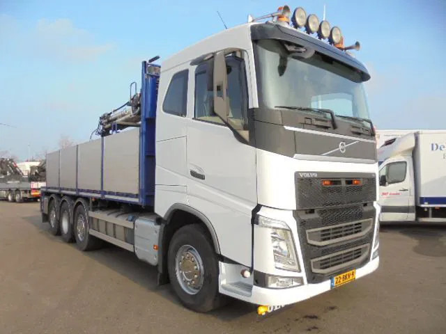 Volvo FH 460 FH 460 8X2 NL TRUCK APK-TUV GEKEURD 10-10-2026 - Камион с кран: снимка 5 Volvo FH 460 FH 460 8X2 NL TRUCK APK-TUV GEKEURD 10-10-2026 - Камион с кран: снимка 5