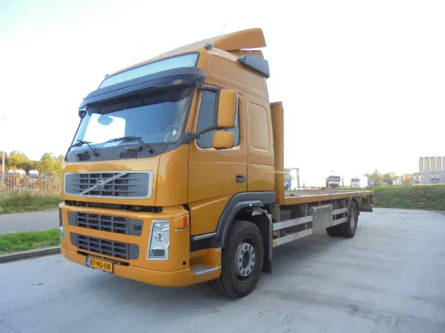 Volvo FM FM 300 LOW KM - Камион фургон: снимка 1 Volvo FM FM 300 LOW KM - Камион фургон: снимка 1