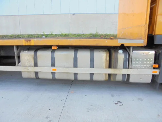 Volvo FM FM 300 LOW KM - Камион фургон: снимка 4 Volvo FM FM 300 LOW KM - Камион фургон: снимка 4