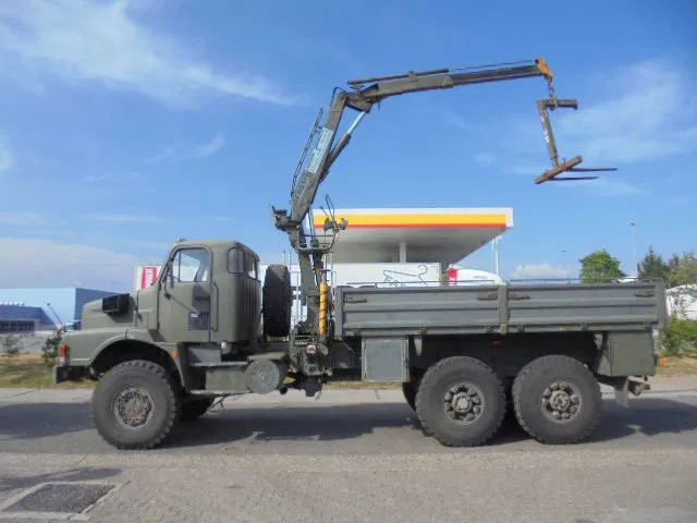 Камион с кран Volvo N 10 6X6 L + FASSI: снимка 6