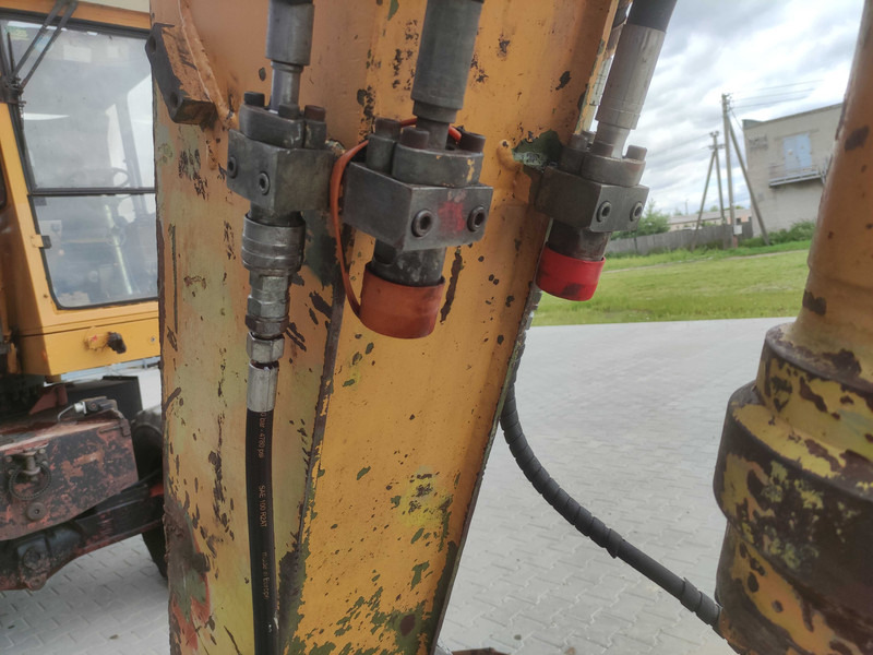 Caterpillar 214 B wheel excavator - Колесен багер: снимка 4 Caterpillar 214 B wheel excavator - Колесен багер: снимка 4
