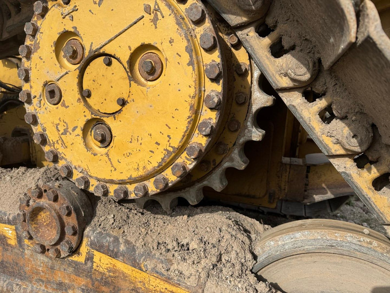 Caterpillar D6M - Булдозер: снимка 5 Caterpillar D6M - Булдозер: снимка 5