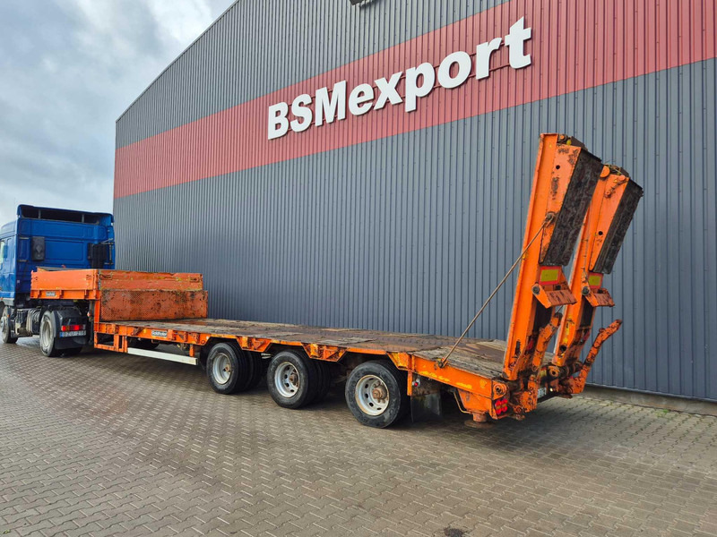 Goldhofer STZ3-36/80 full spring - Нискорамна площадка полуремарке: снимка 3 Goldhofer STZ3-36/80 full spring - Нискорамна площадка полуремарке: снимка 3