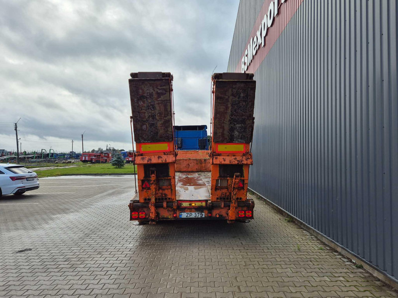 Goldhofer STZ3-36/80 full spring - Нискорамна площадка полуремарке: снимка 4 Goldhofer STZ3-36/80 full spring - Нискорамна площадка полуремарке: снимка 4