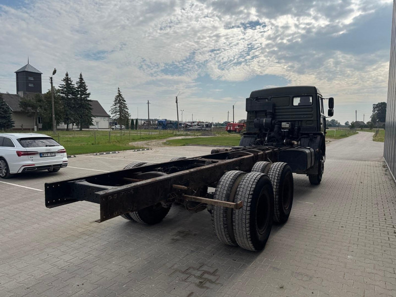 Kamaz 65111, 6x6 - Шаси кабина: снимка 3 Kamaz 65111, 6x6 - Шаси кабина: снимка 3