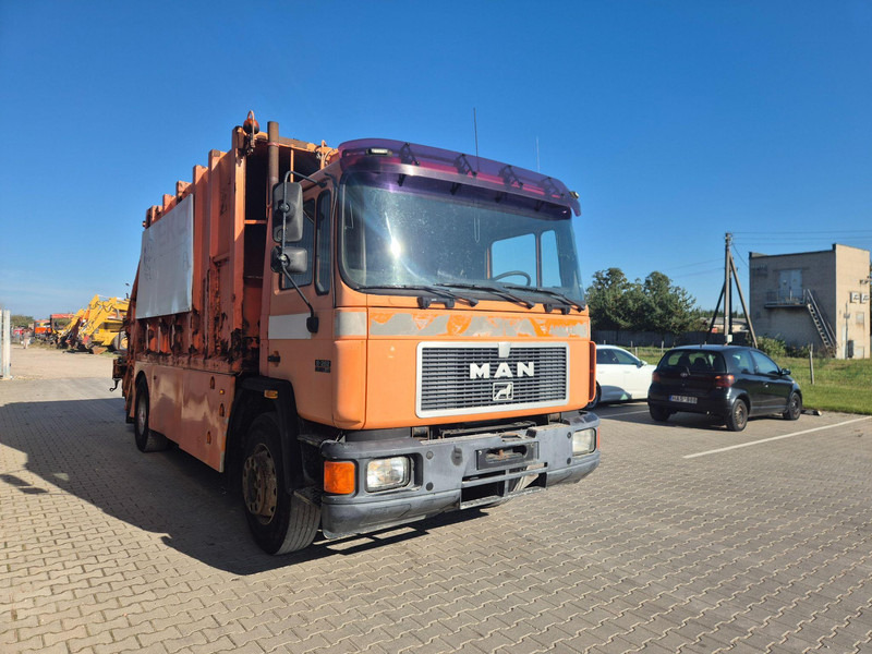 MAN 18.262 - Боклукчийска кола: снимка 3 MAN 18.262 - Боклукчийска кола: снимка 3