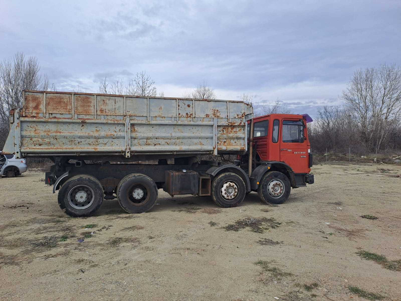 MAN 32.331 dump truck - Самосвал камион: снимка 2 MAN 32.331 dump truck - Самосвал камион: снимка 2