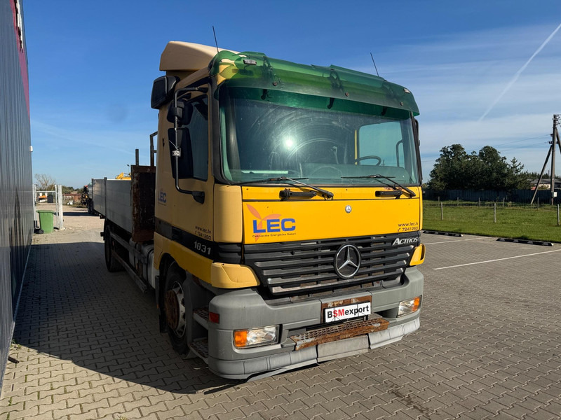 Mercedes-Benz Actros 1831 - Бордови камион: снимка 2 Mercedes-Benz Actros 1831 - Бордови камион: снимка 2