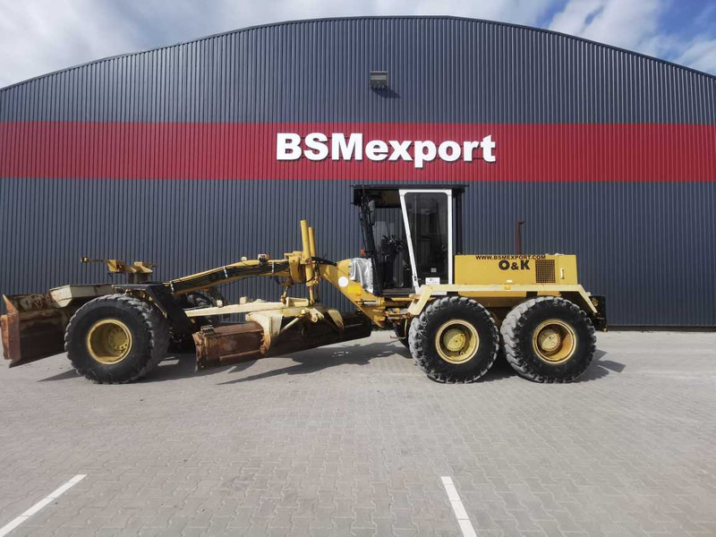 Грейдер O & K F206 6x6: снимка 7