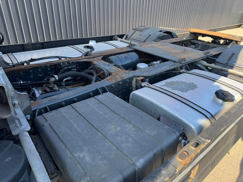 Влекач Iveco Stralis 440s42: снимка 15 Влекач Iveco Stralis 440s42: снимка 15