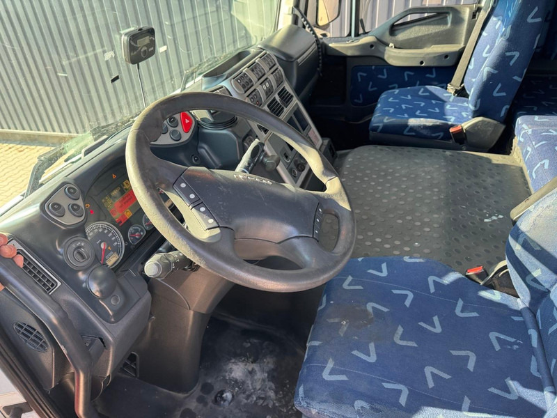 Влекач Iveco Stralis 440s42: снимка 7 Влекач Iveco Stralis 440s42: снимка 7