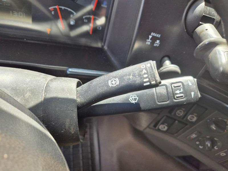 Влекач Volvo FH 13.420: снимка 10