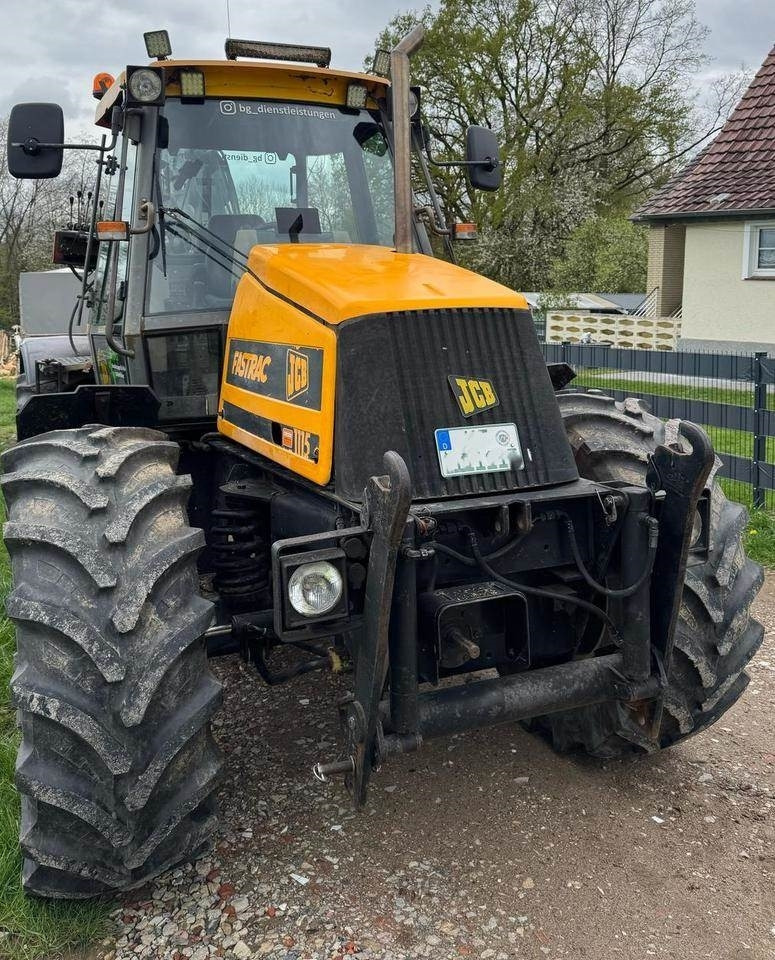 JCB Fastrac 1115 - Трактор: снимка 2 JCB Fastrac 1115 - Трактор: снимка 2